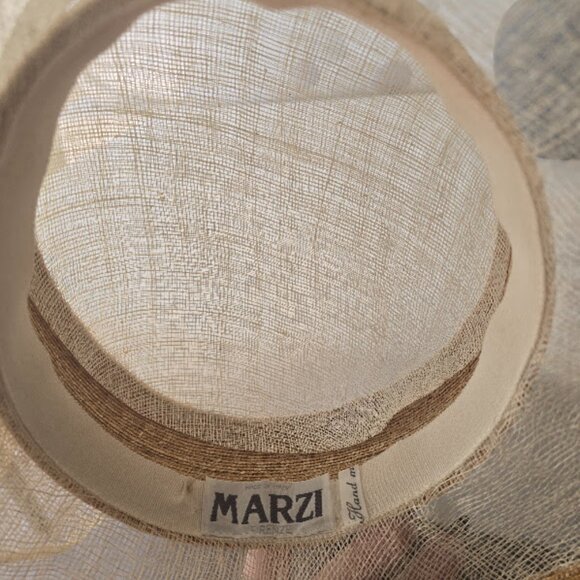 Women's Straw Derby Wedding Hat - Picture 3 of 4